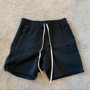 FOG Essentials Sweat Shorts - Black Size M